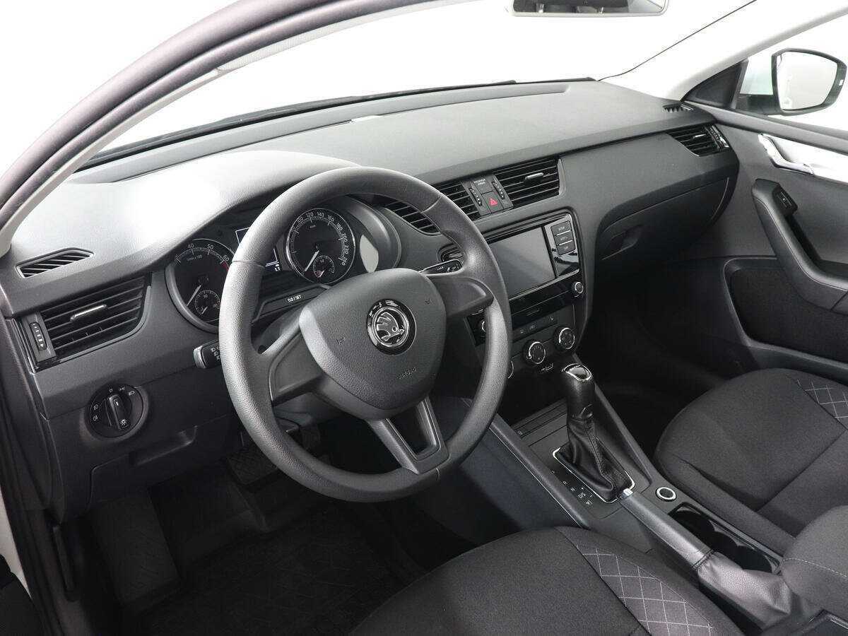Skoda Octavia, 2020 - Фото №8