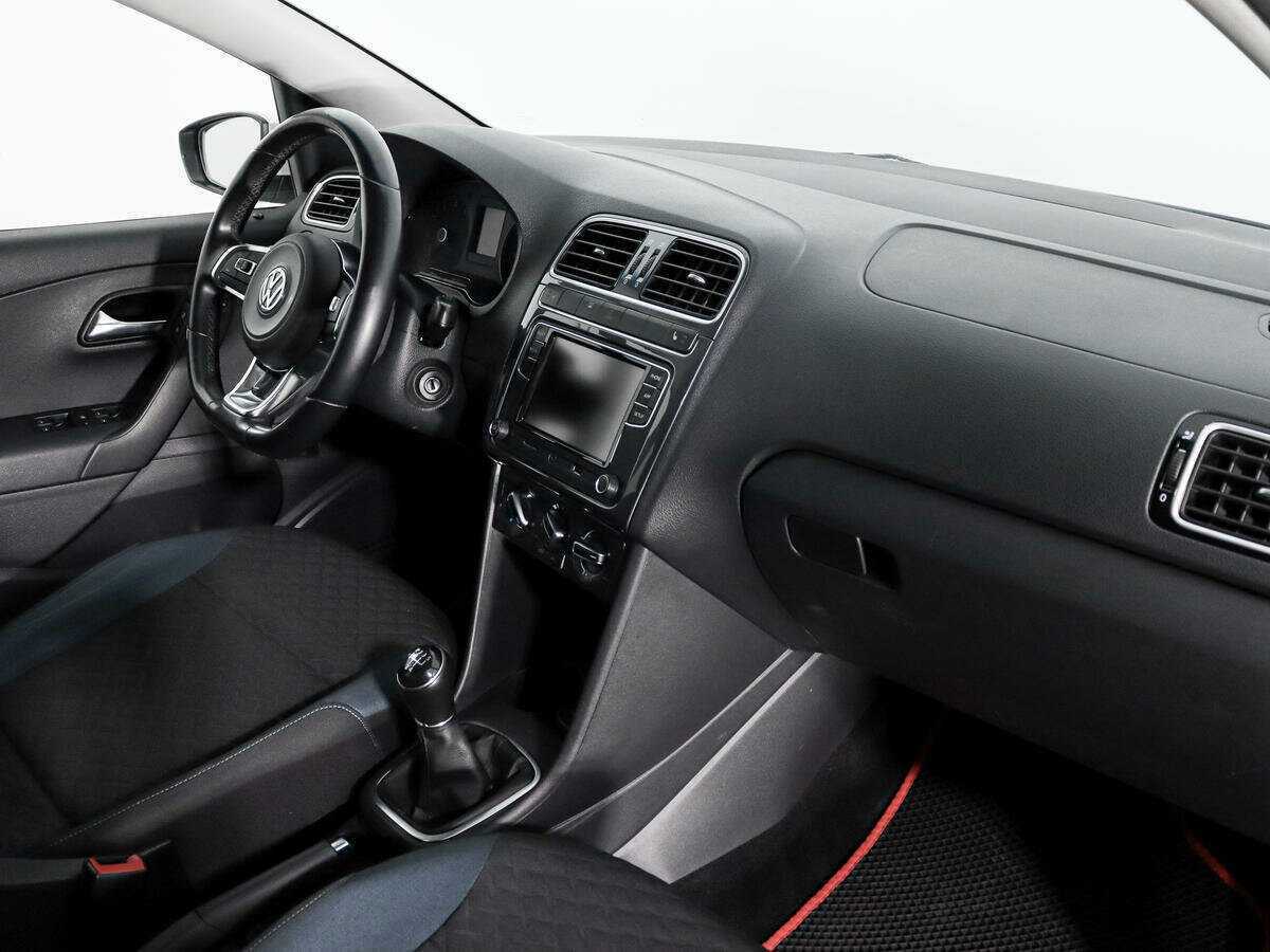 Volkswagen Polo, 2020 - Фото №9