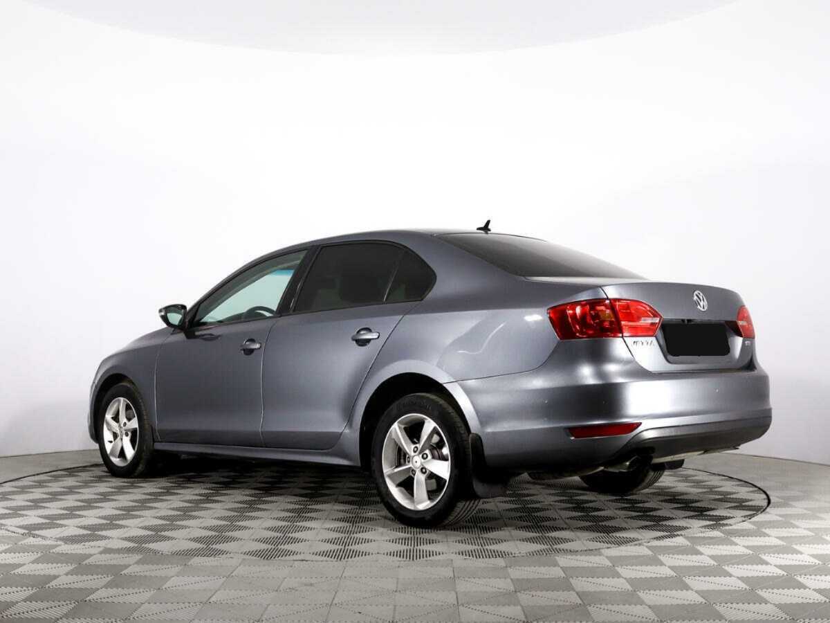 Volkswagen Jetta, 2012 - Фото №6