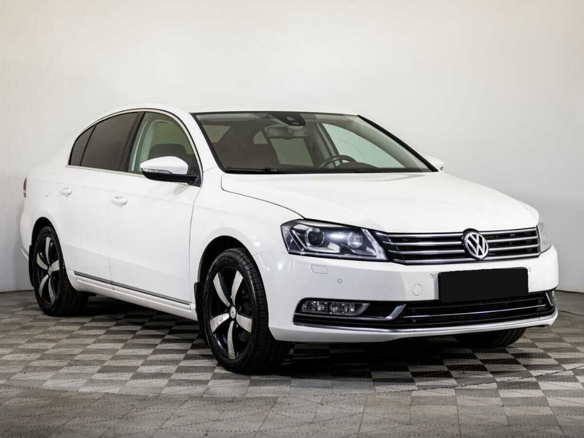 Volkswagen Passat, 2013 - Фото №2