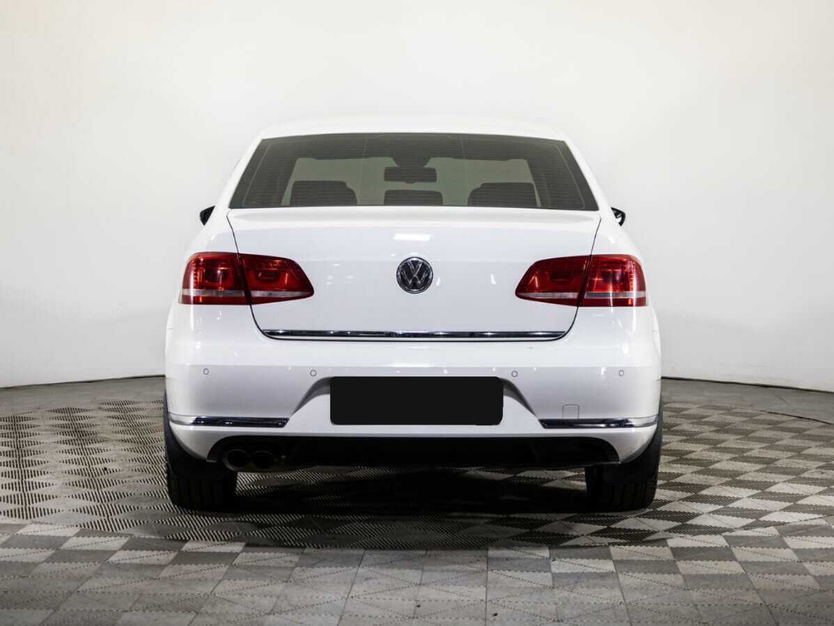 Volkswagen Passat, 2013 - Фото №4