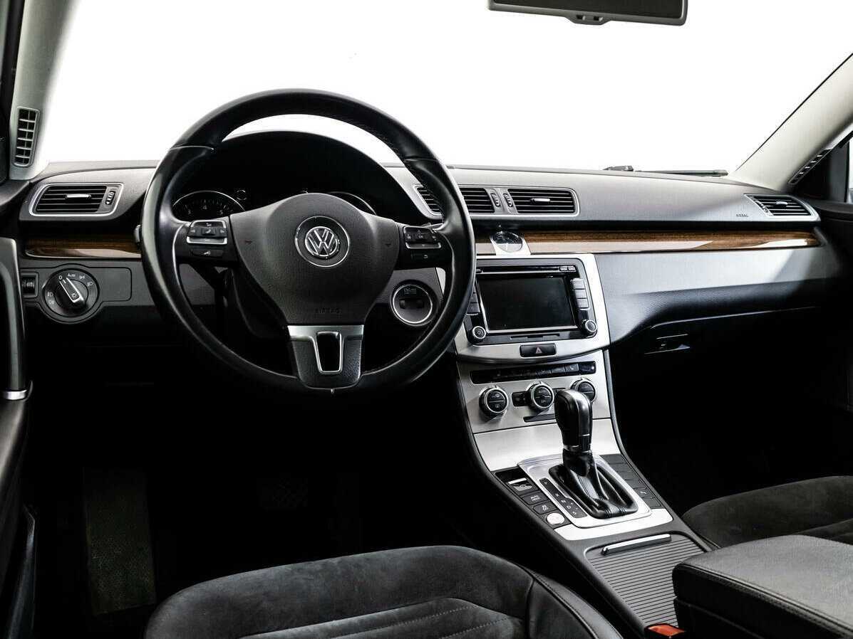 Volkswagen Passat, 2013 - Фото №8