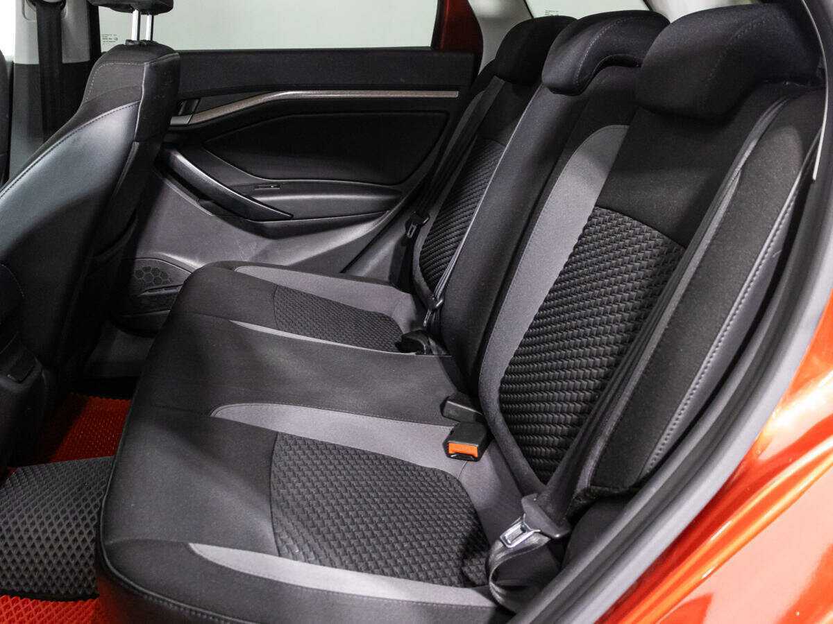 Lada (ВАЗ) Vesta SW, 2018 - Фото №9