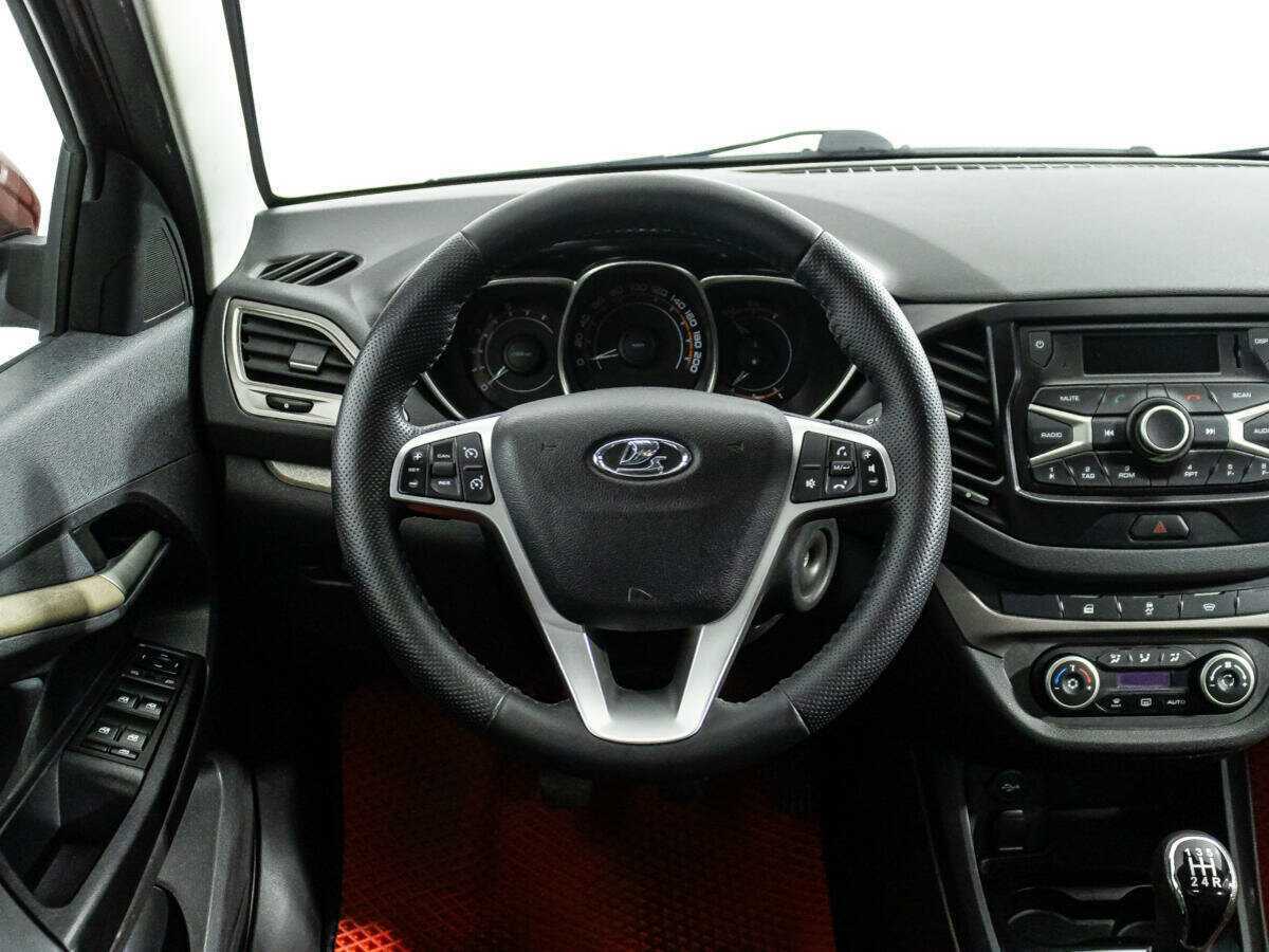 Lada (ВАЗ) Vesta SW, 2018 - Фото №15