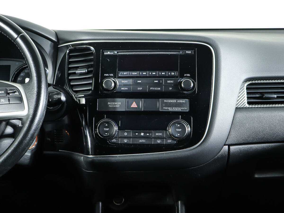 Mitsubishi Outlander, 2013 - Фото №10
