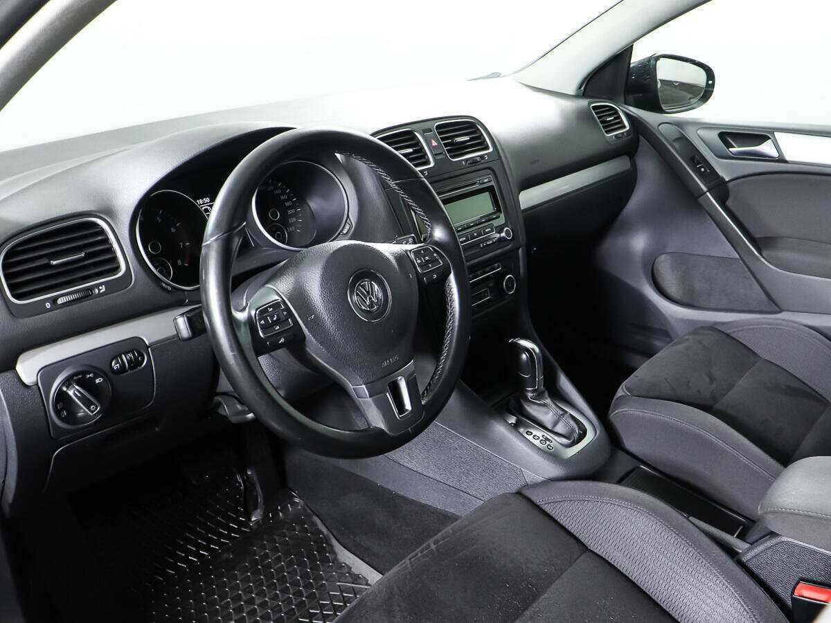 Volkswagen Golf, 2012 - Фото №8