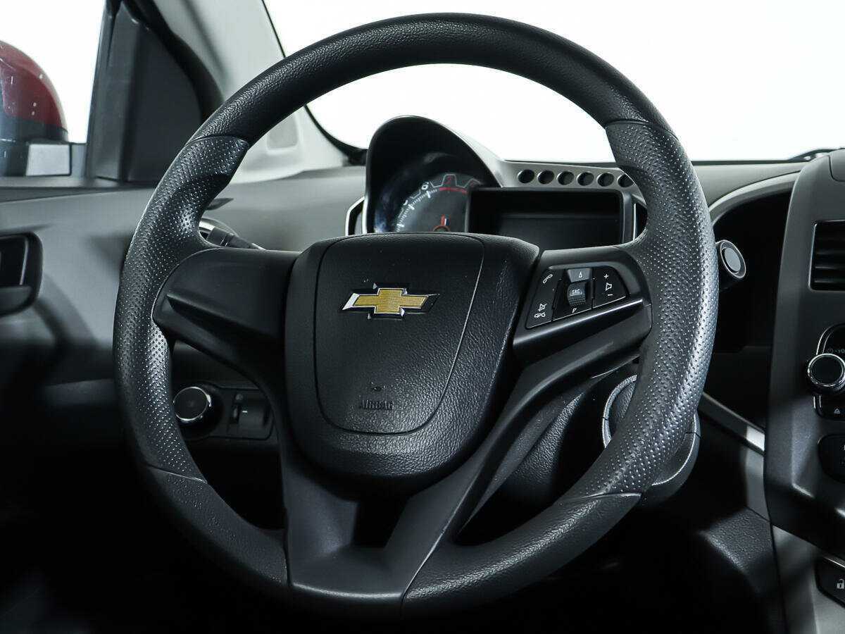 Chevrolet Aveo, 2012 - Фото №13