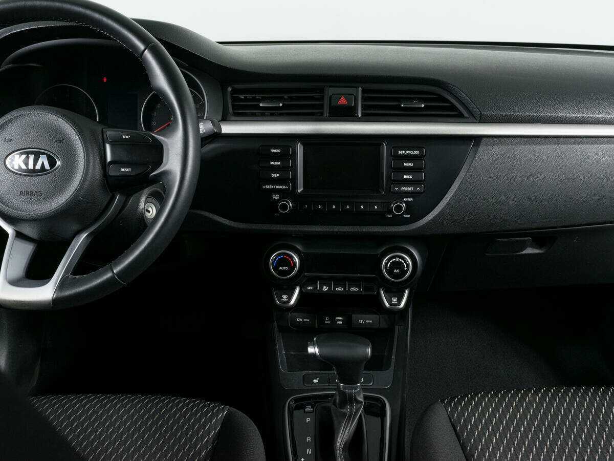 Kia Rio X-Line, 2020 - Фото №7