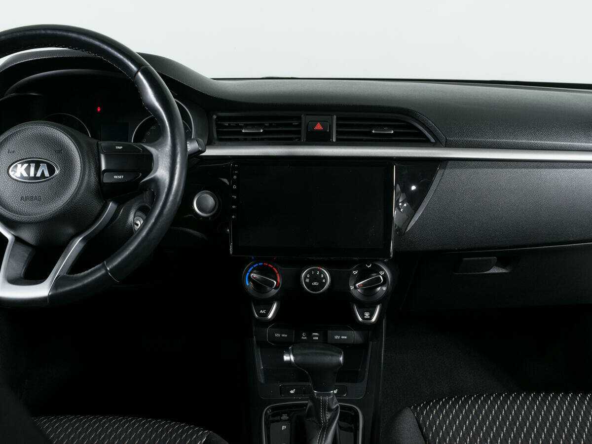 Kia Rio X-Line, 2019 - Фото №10