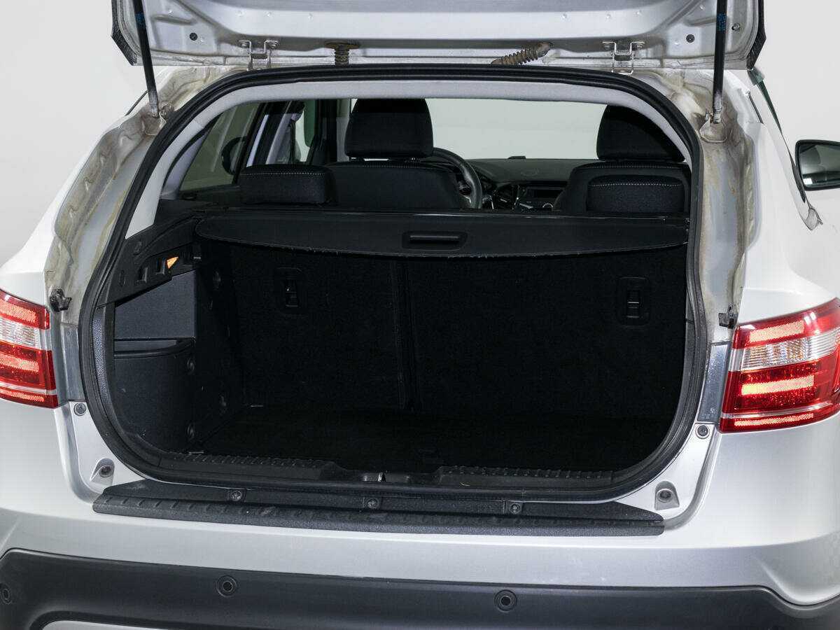 Lada (ВАЗ) Vesta SW Cross, 2020 - Фото №8