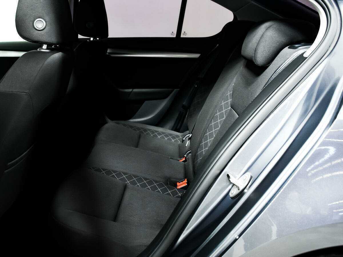 Skoda Octavia, 2019 - Фото №11