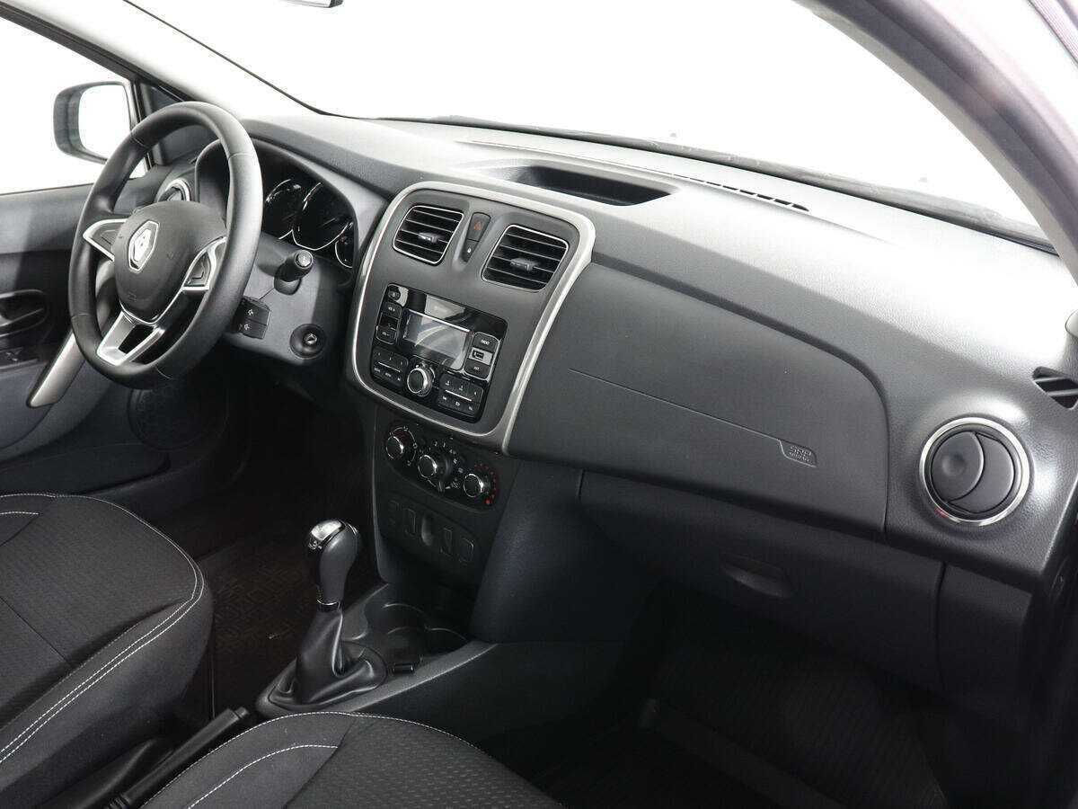 Renault Logan, 2022 - Фото №9