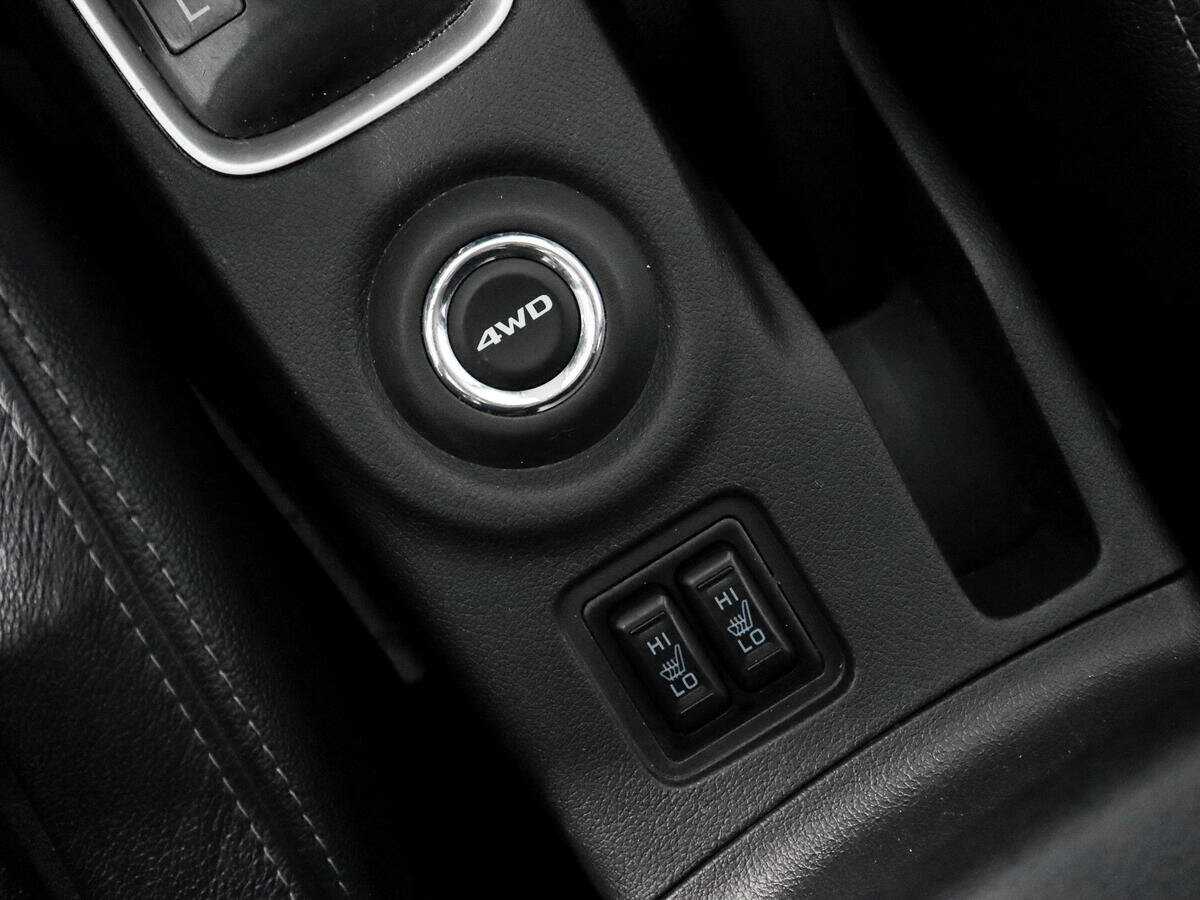 Mitsubishi Outlander, 2016 - Фото №11