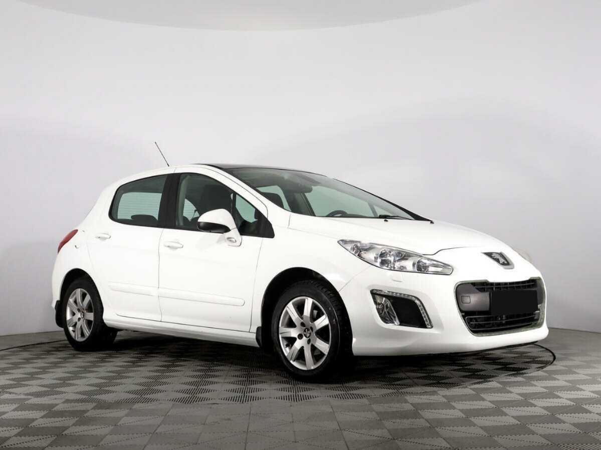 Peugeot 308, 2012 - Фото №2