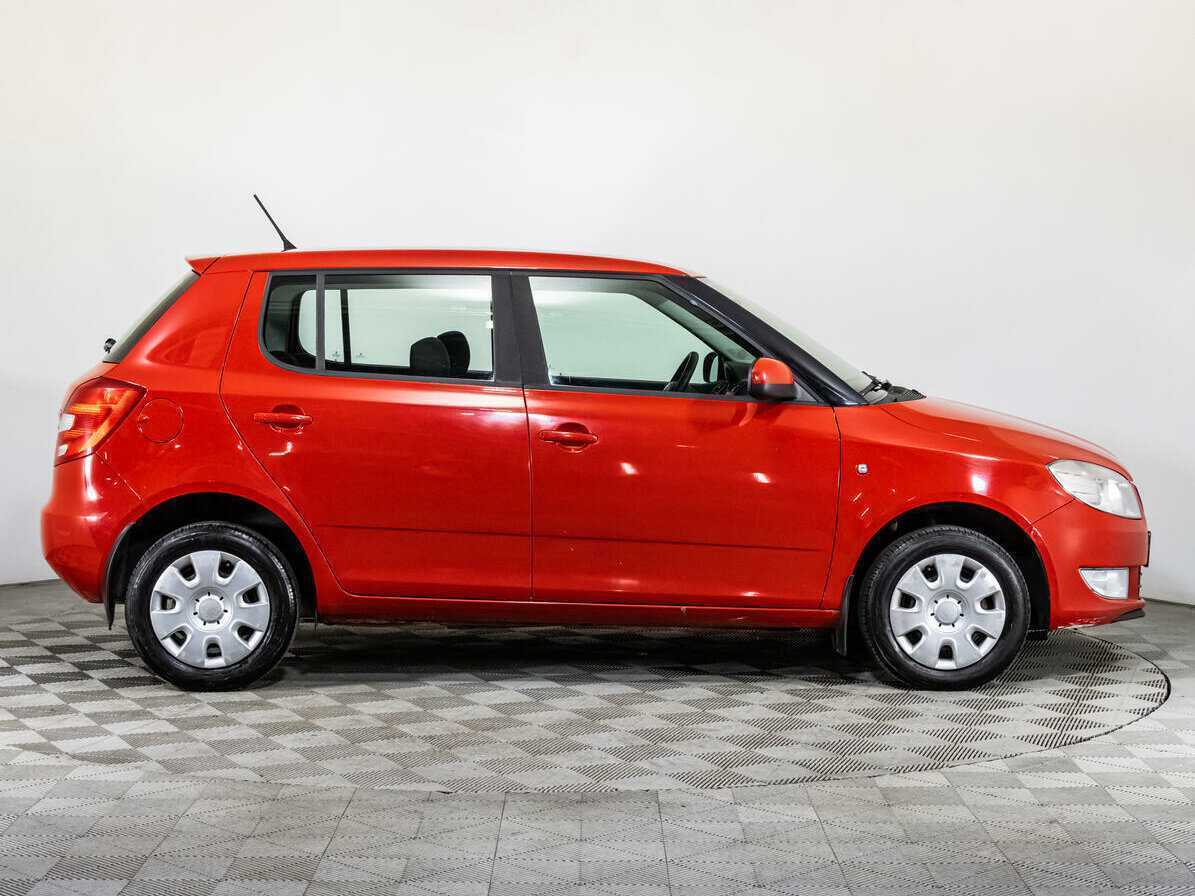 Skoda Fabia, 2012 - Фото №3