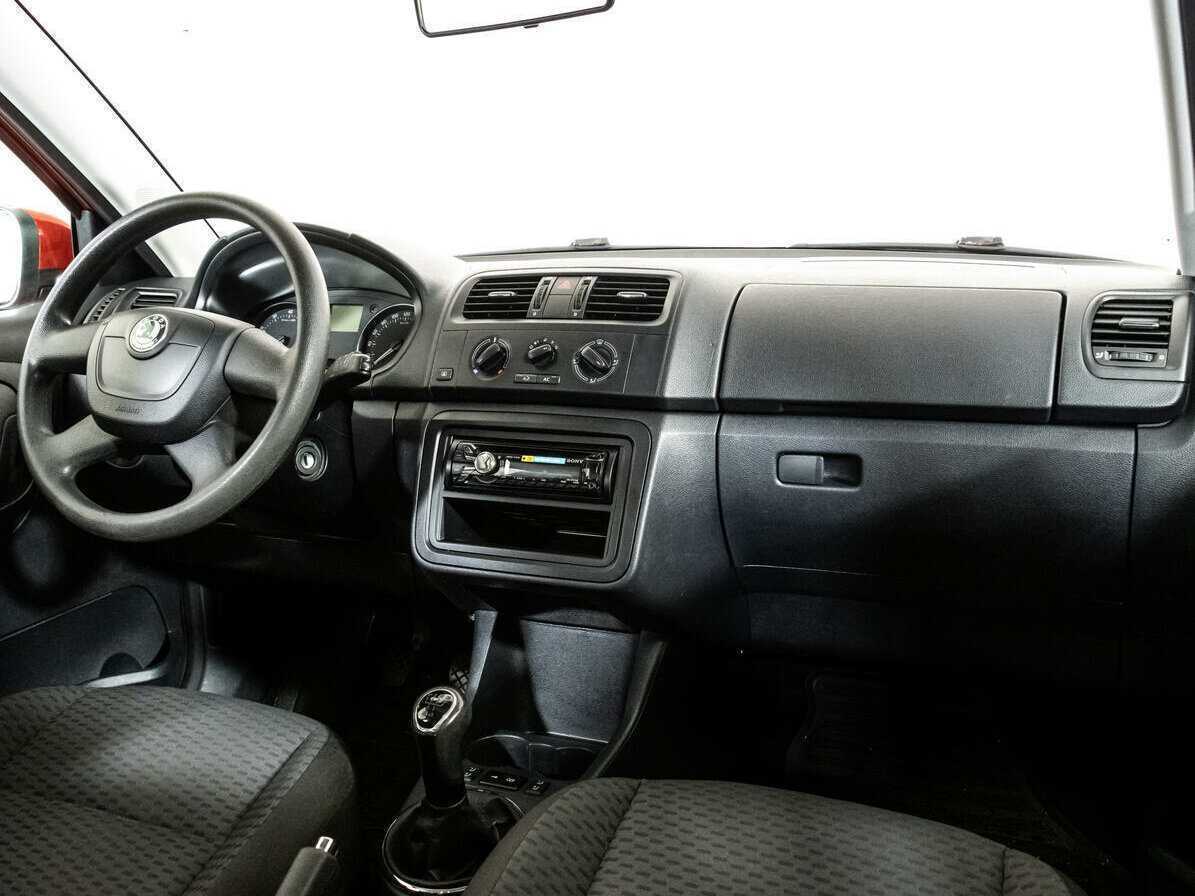 Skoda Fabia, 2012 - Фото №8