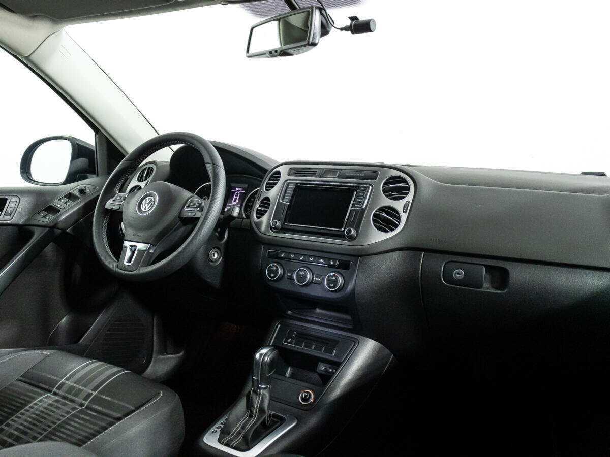 Volkswagen Tiguan, 2015 - Фото №8