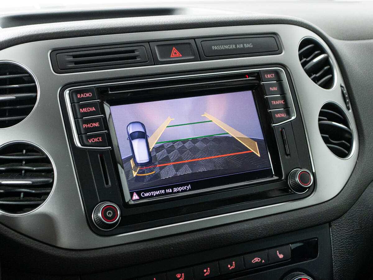 Volkswagen Tiguan, 2015 - Фото №14