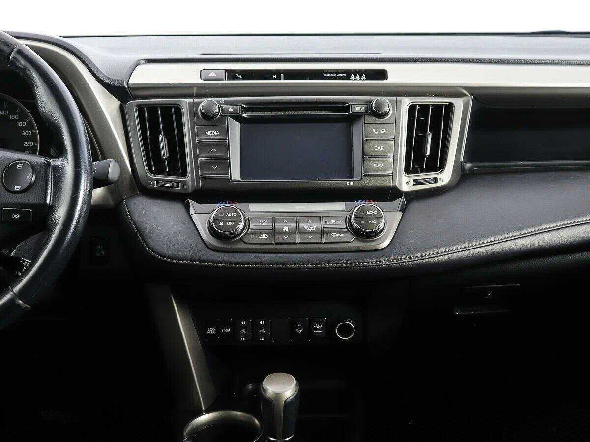 Toyota RAV4, 2012 - Фото №13