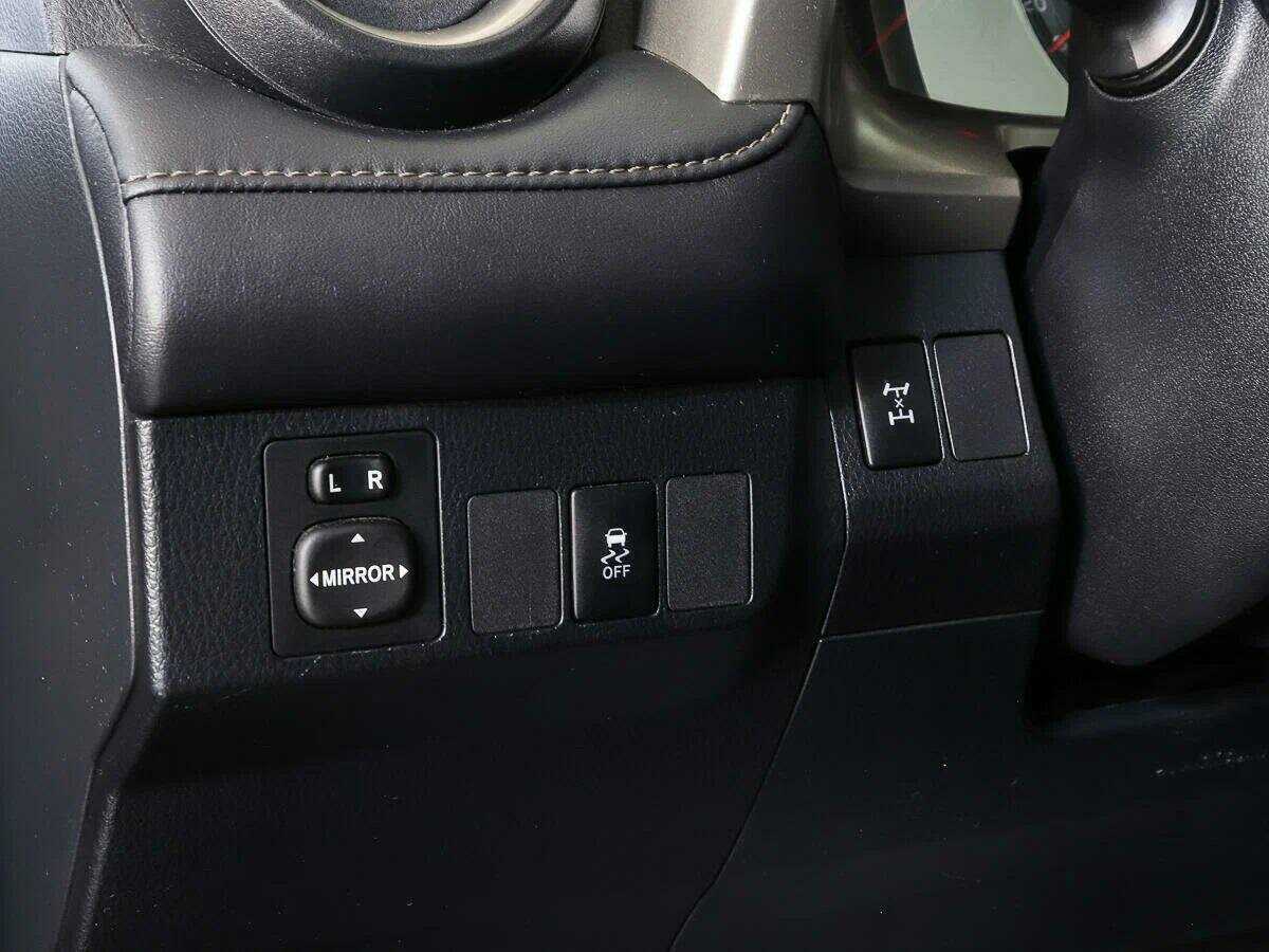 Toyota RAV4, 2012 - Фото №18