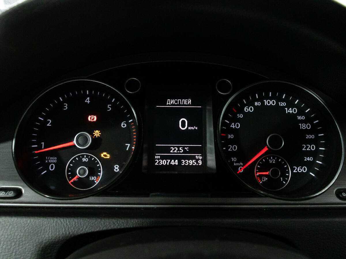 Volkswagen Passat, 2013 - Фото №11