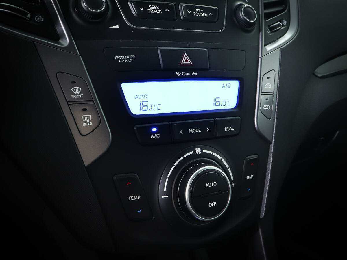 Hyundai Santa Fe, 2012 - Фото №11