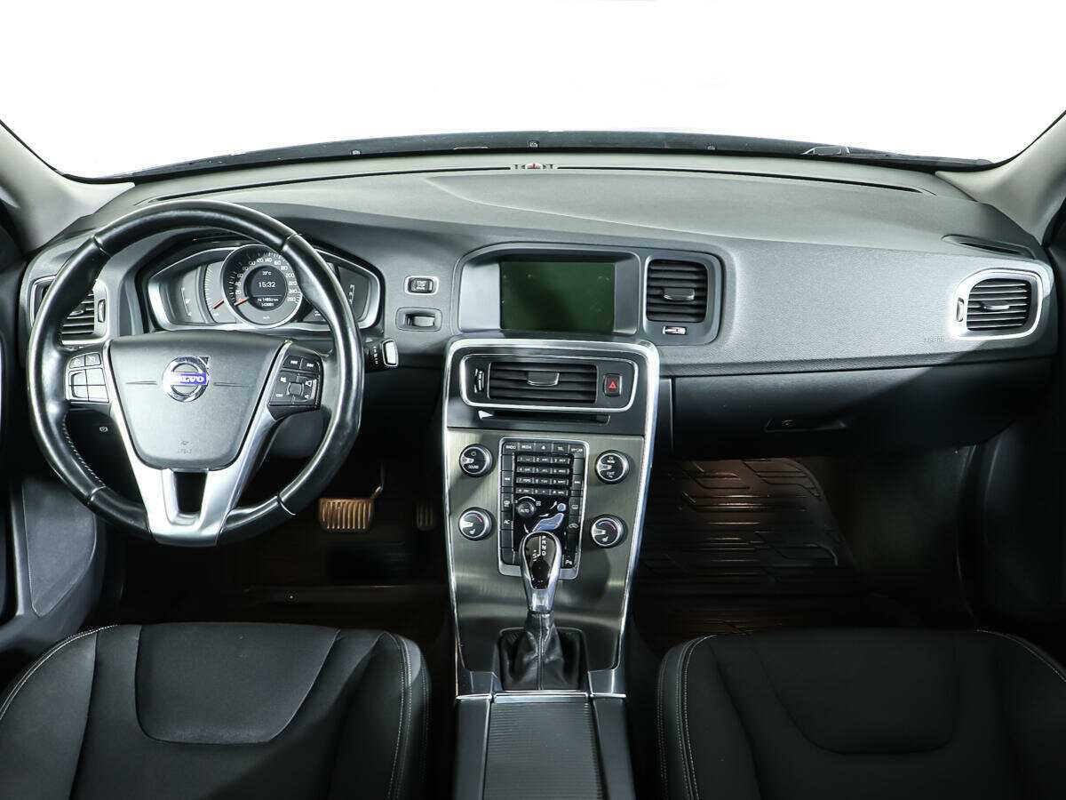 Volvo S60, 2013 - Фото №9