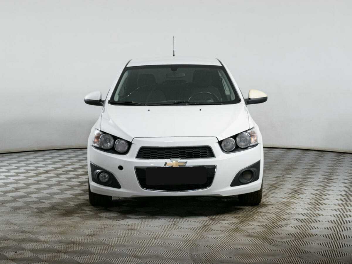 Chevrolet Aveo, 2013 - Фото №1
