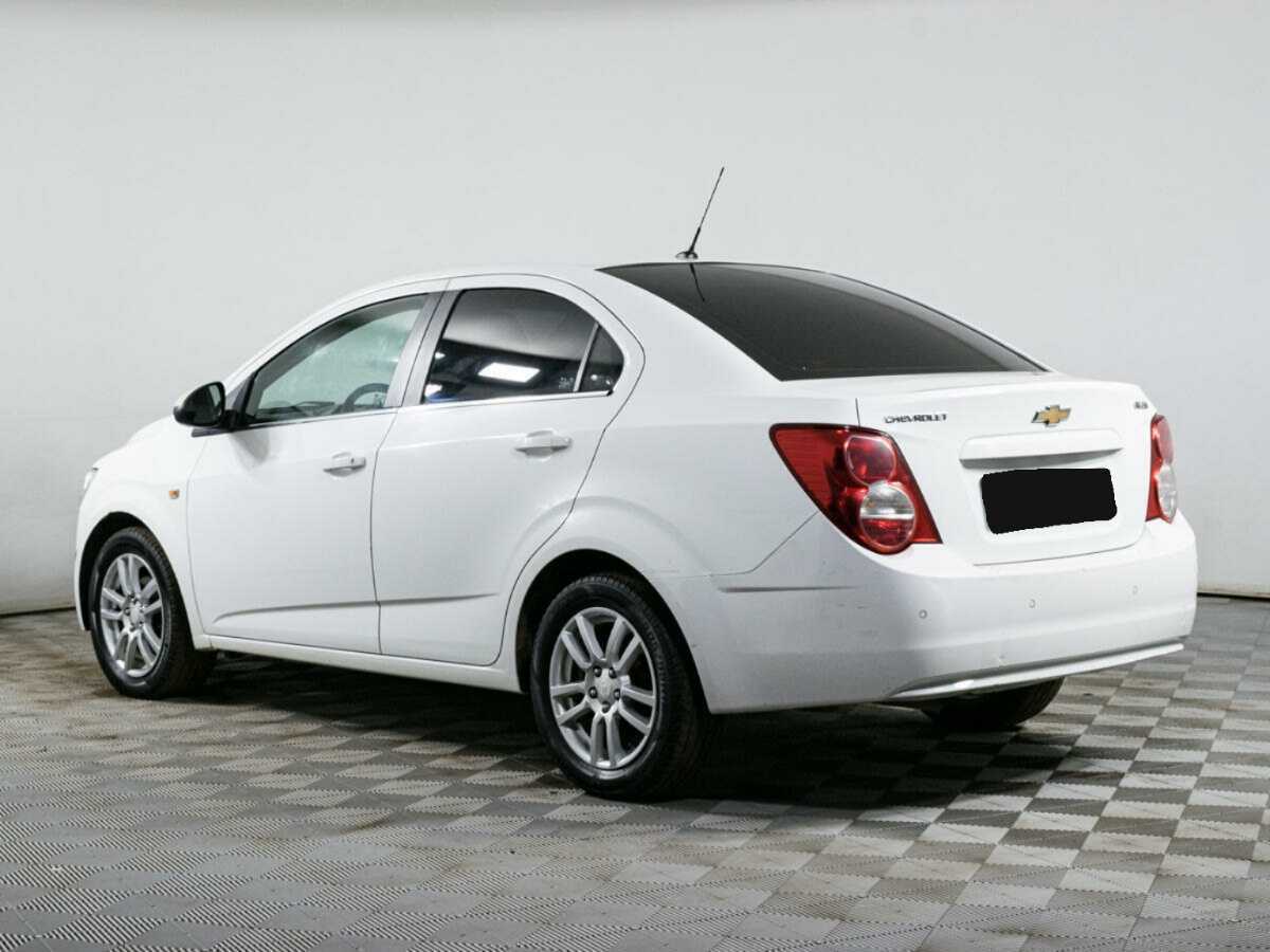 Chevrolet Aveo, 2013 - Фото №5