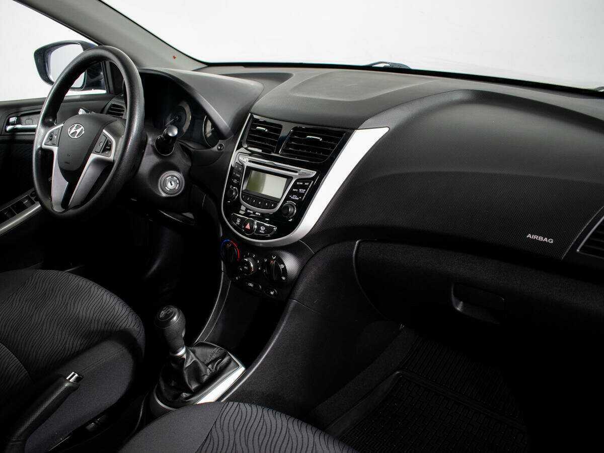 Hyundai Solaris, 2012 - Фото №8