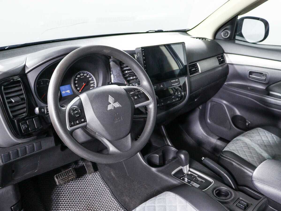 Mitsubishi Outlander, 2013 - Фото №12