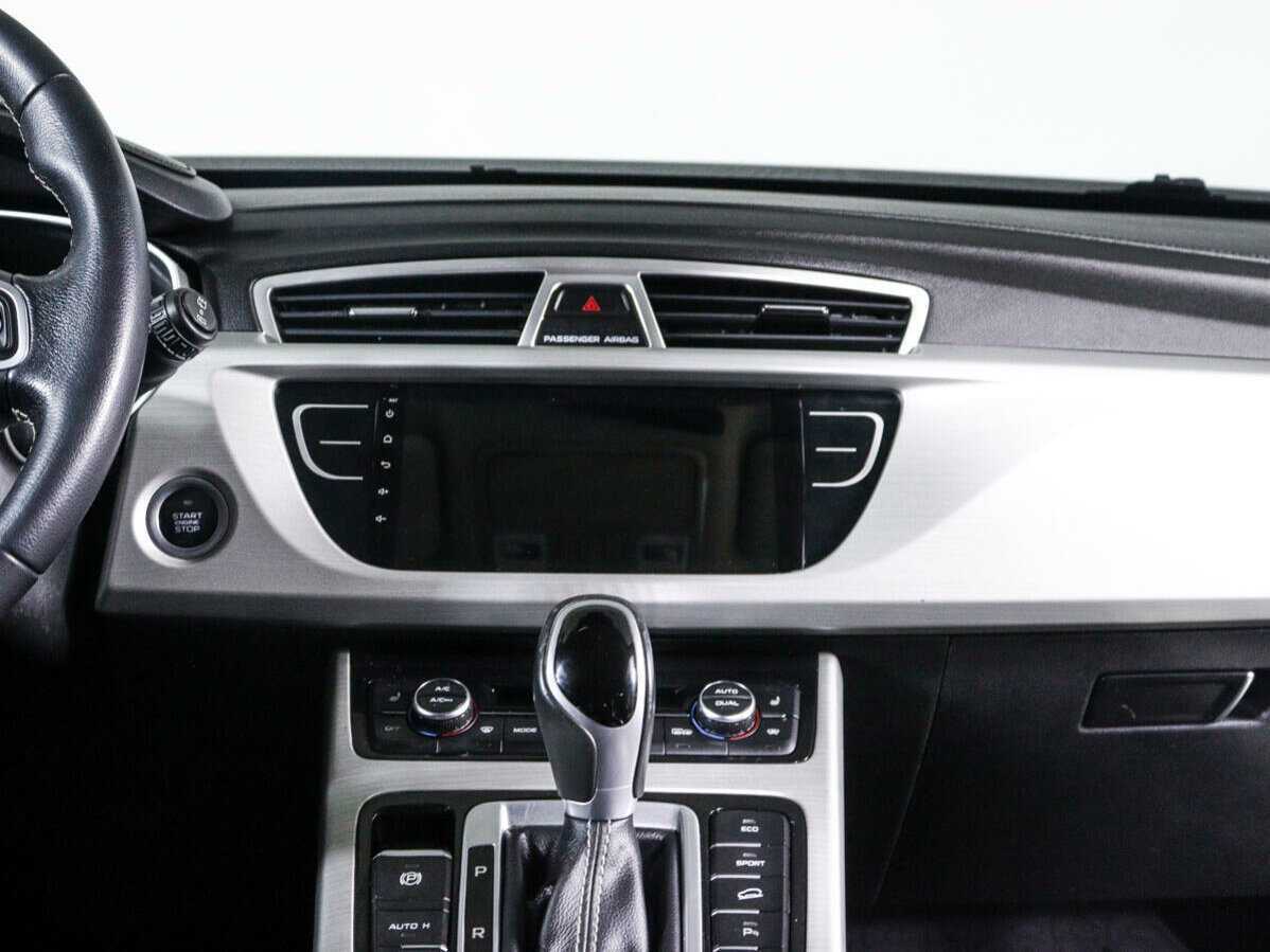 Geely Atlas, 2019 - Фото №10