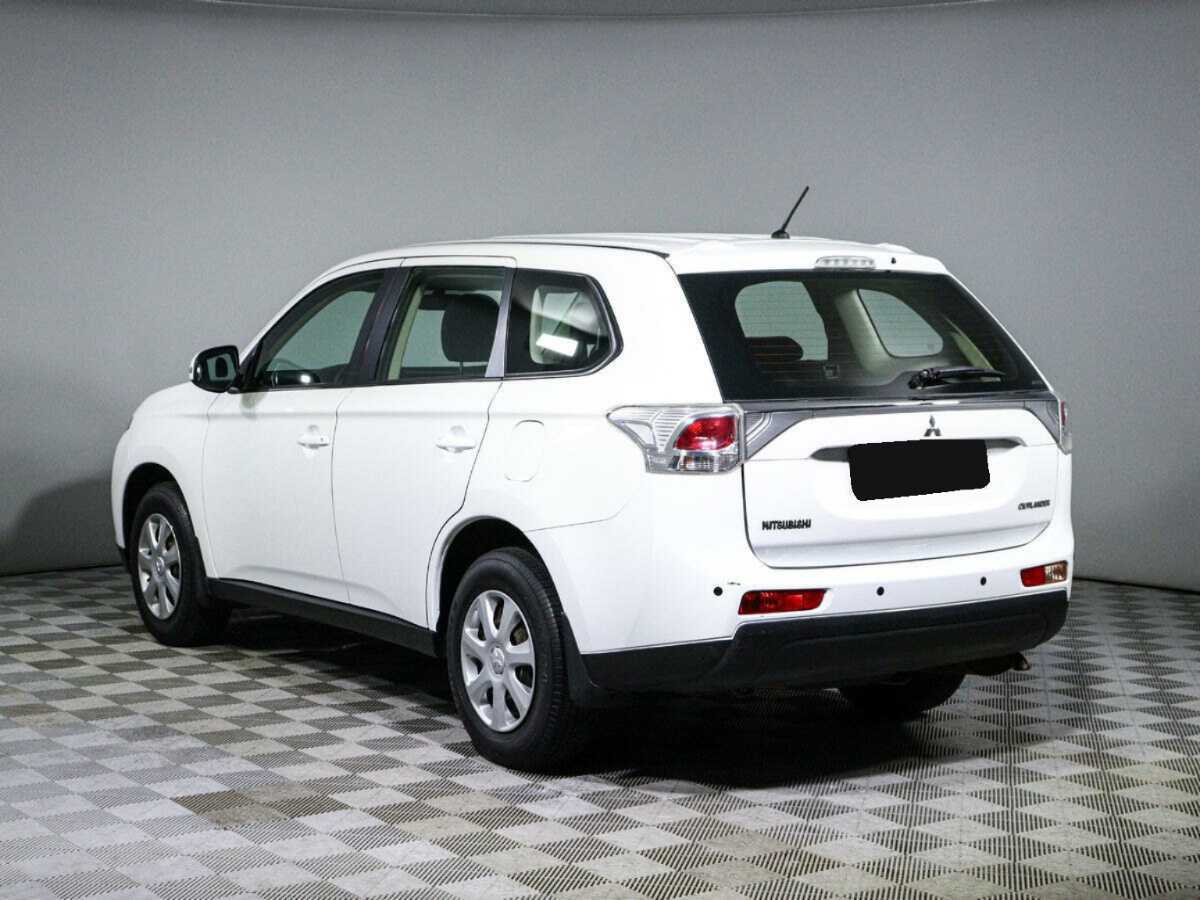 Mitsubishi Outlander, 2013 - Фото №6