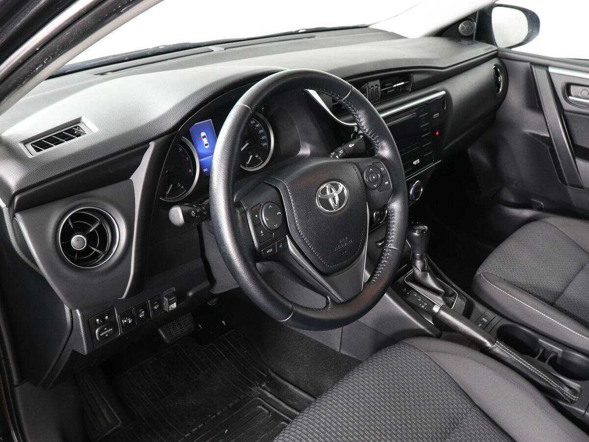 Toyota Corolla, 2017 - Фото №8