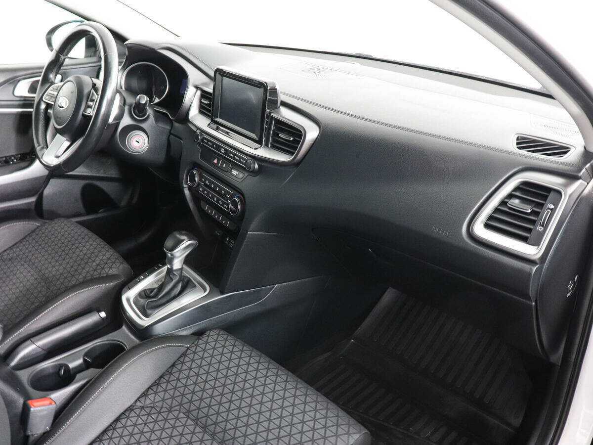 Kia Ceed, 2019 - Фото №8