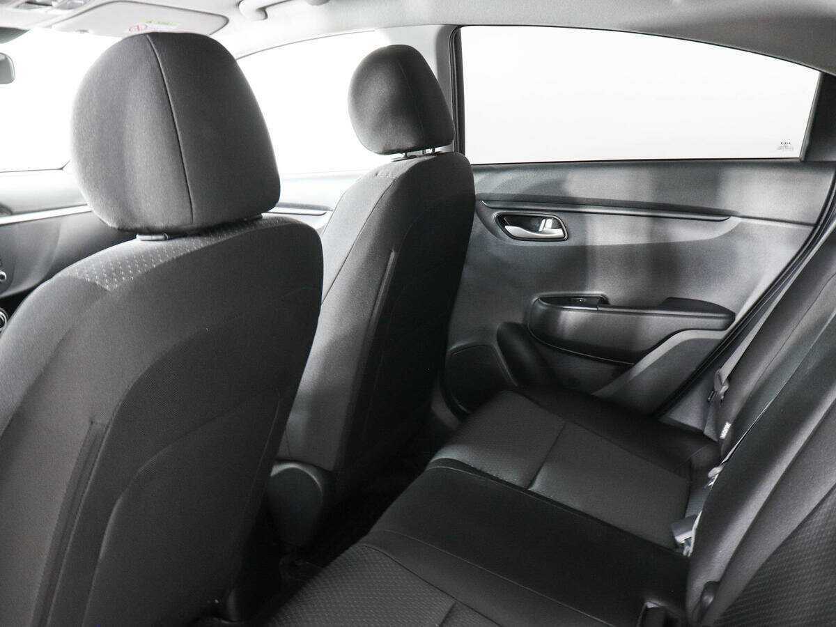 Kia Rio, 2022 - Фото №11