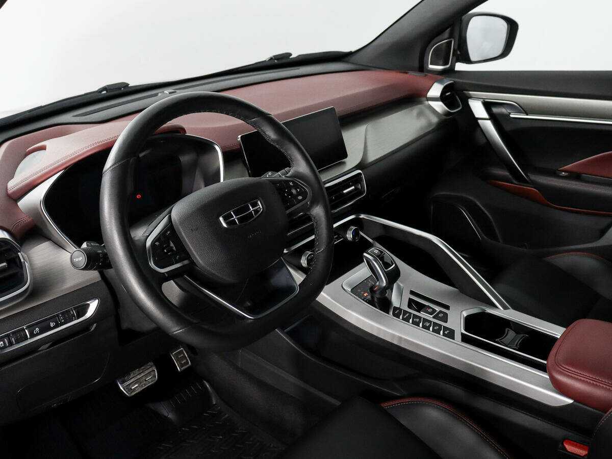 Geely Coolray, 2022 - Фото №6