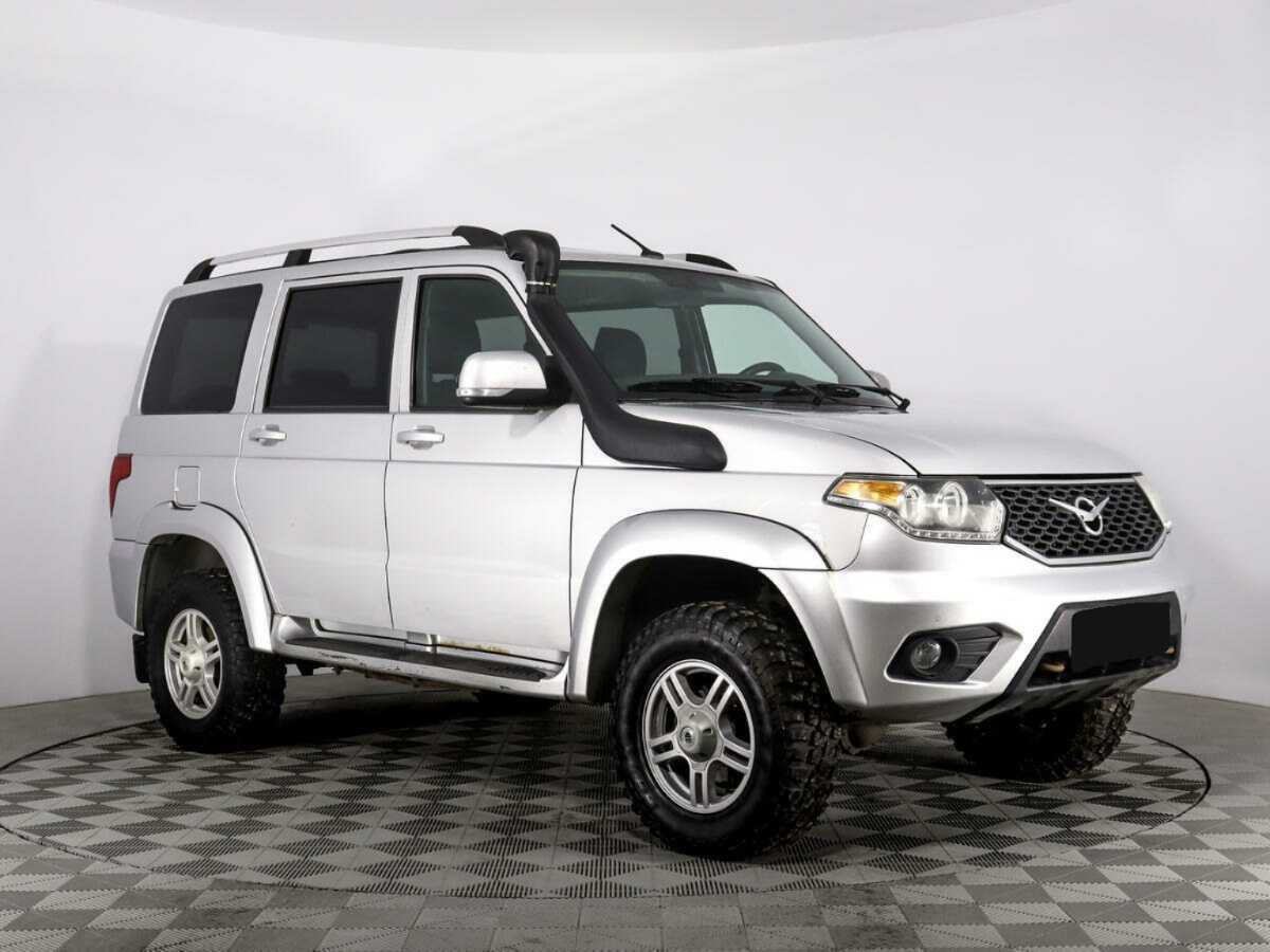 УАЗ Patriot, 2016 - Фото №2