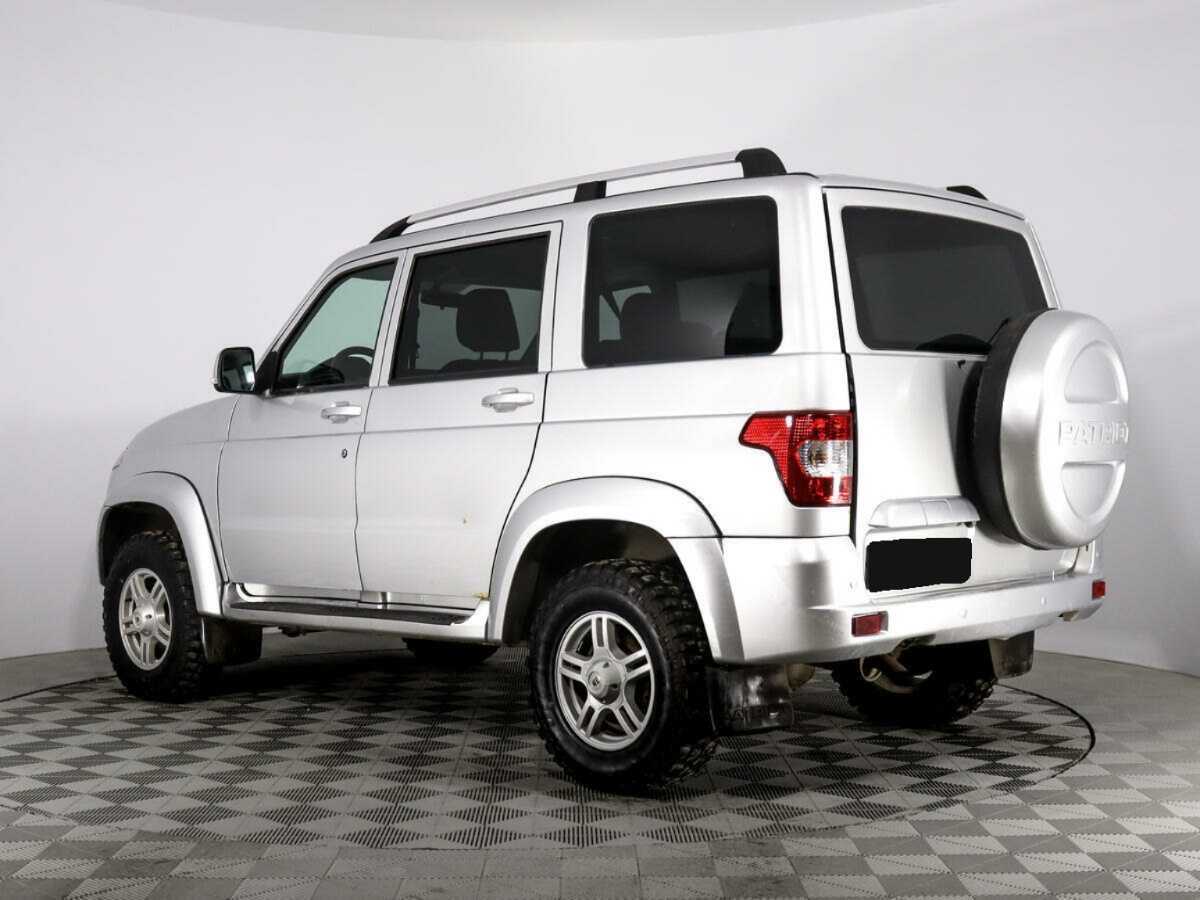 УАЗ Patriot, 2016 - Фото №6