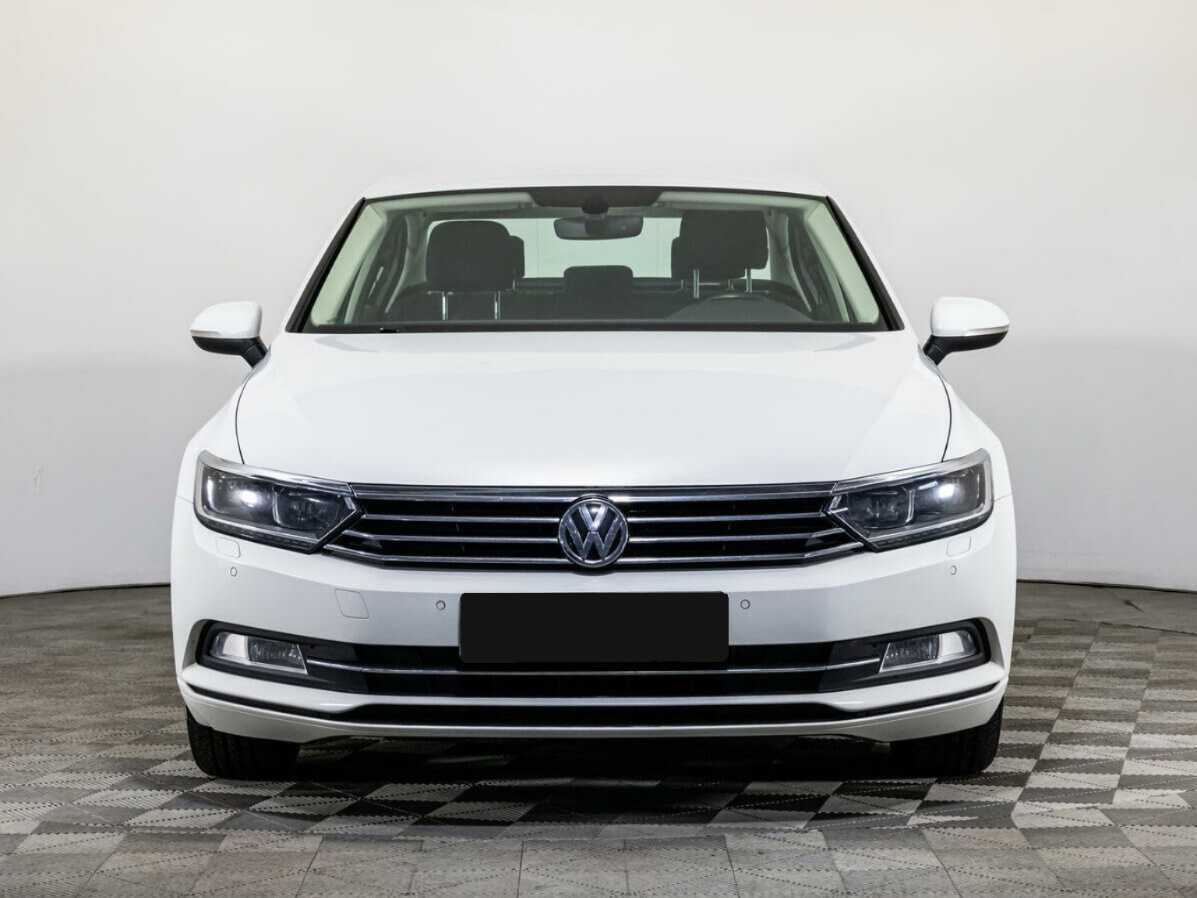 Volkswagen Passat, 2016 - Фото №1