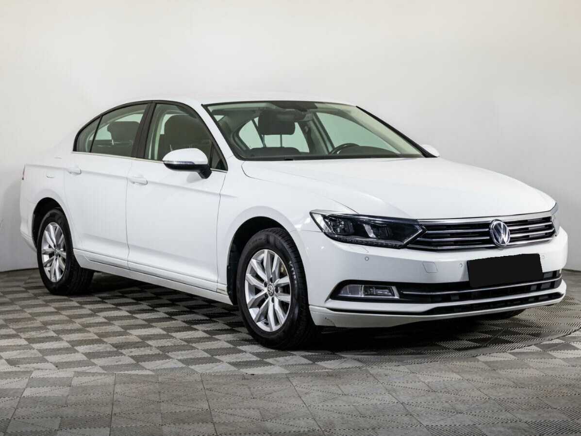 Volkswagen Passat, 2016 - Фото №2