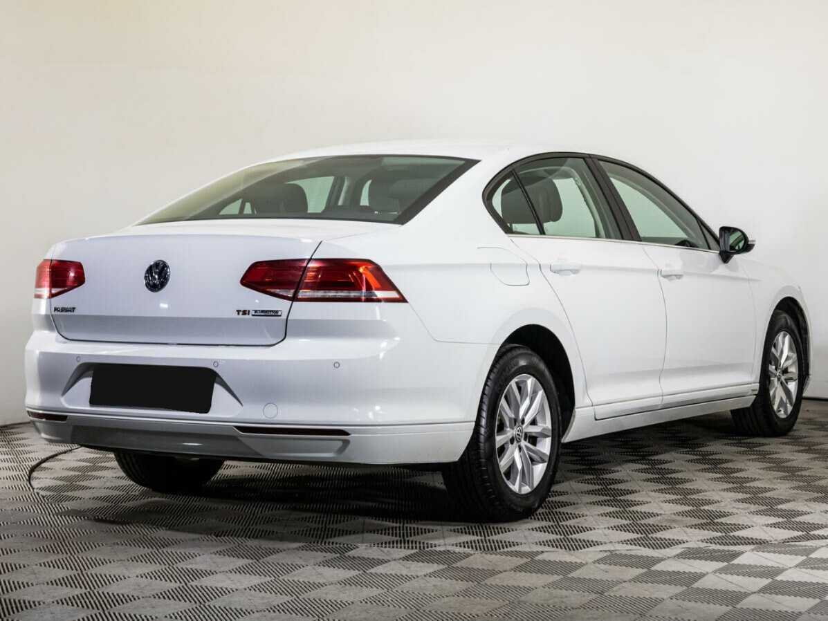 Volkswagen Passat, 2016 - Фото №3