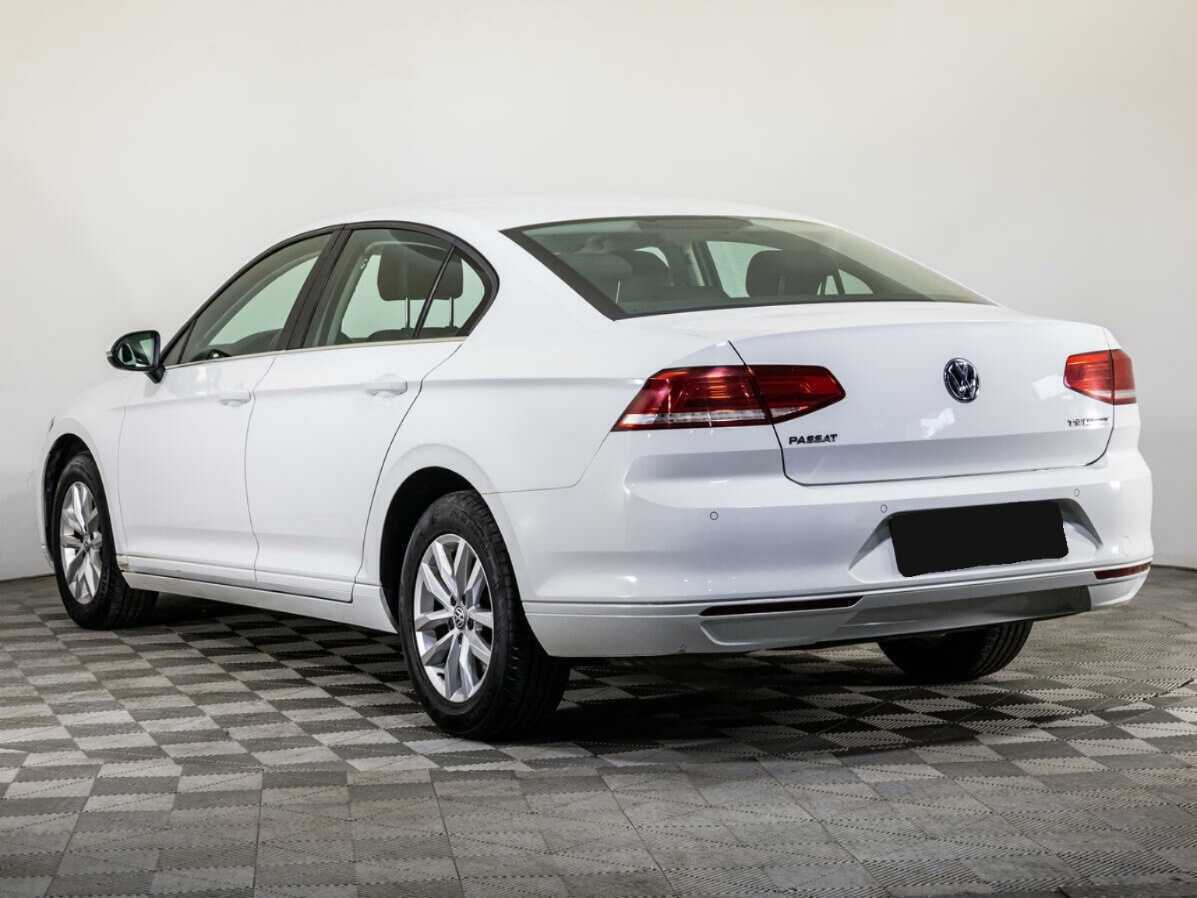 Volkswagen Passat, 2016 - Фото №5