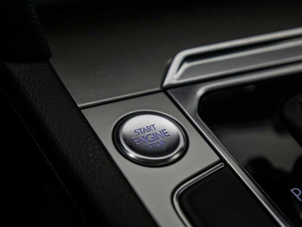 Volkswagen Passat, 2016 - Фото №13