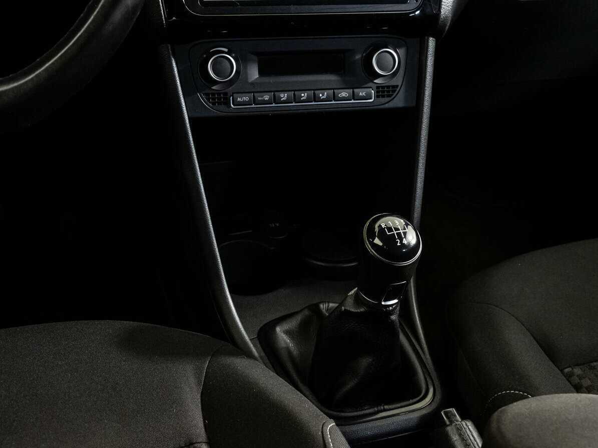 Volkswagen Polo, 2018 - Фото №12