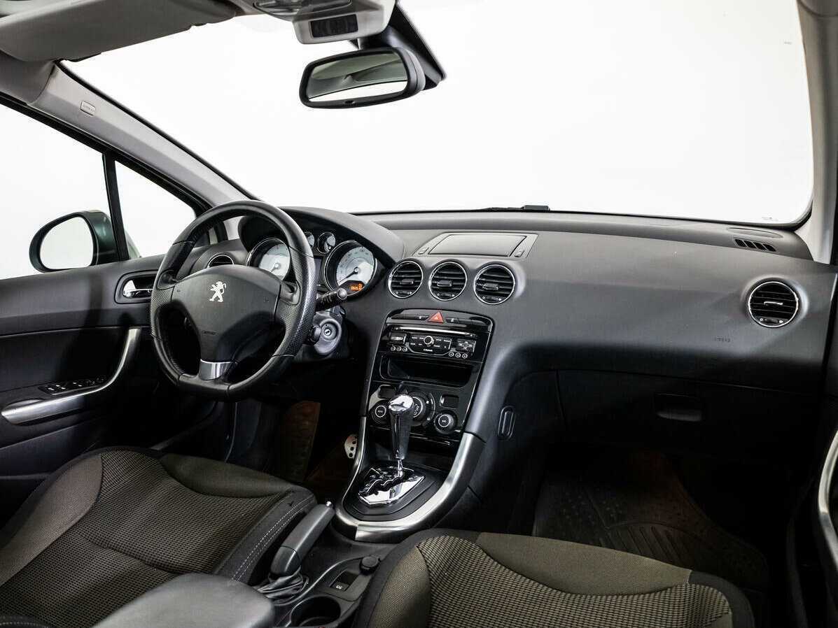Peugeot 308, 2013 - Фото №8