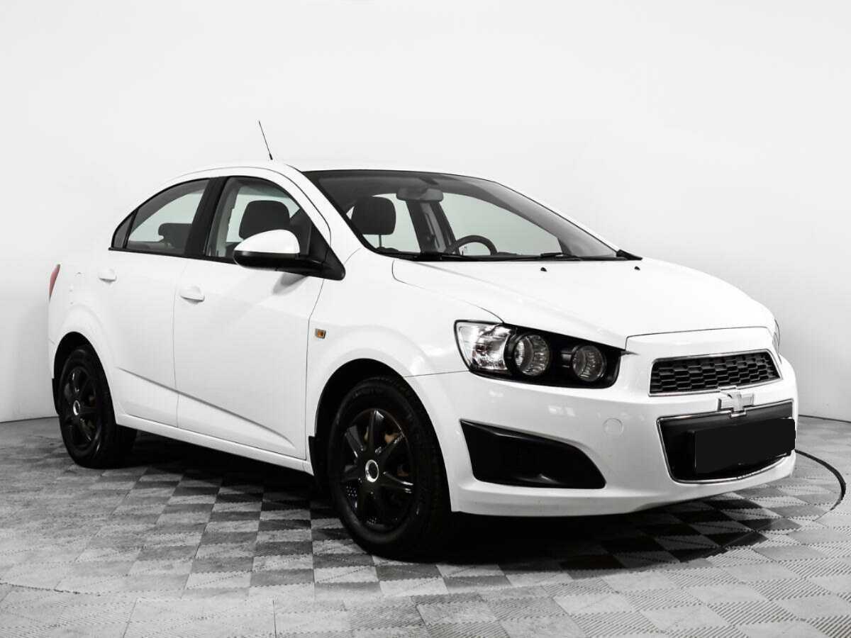 Chevrolet Aveo, 2014 - Фото №2