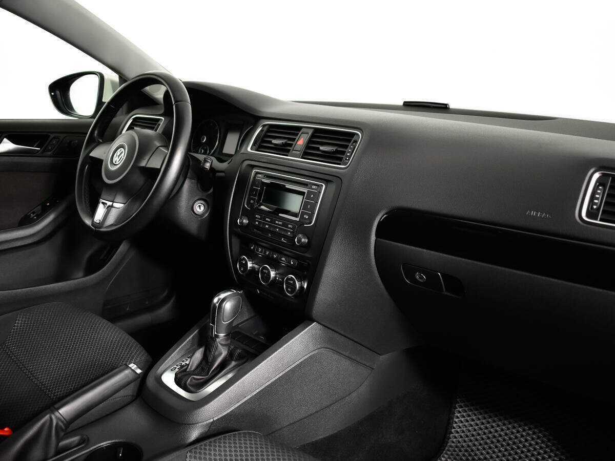 Volkswagen Jetta, 2014 - Фото №8