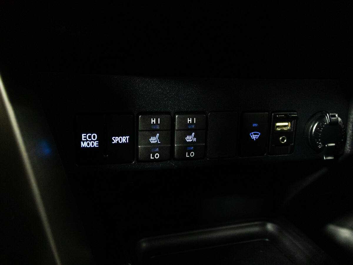 Toyota RAV4, 2013 - Фото №19