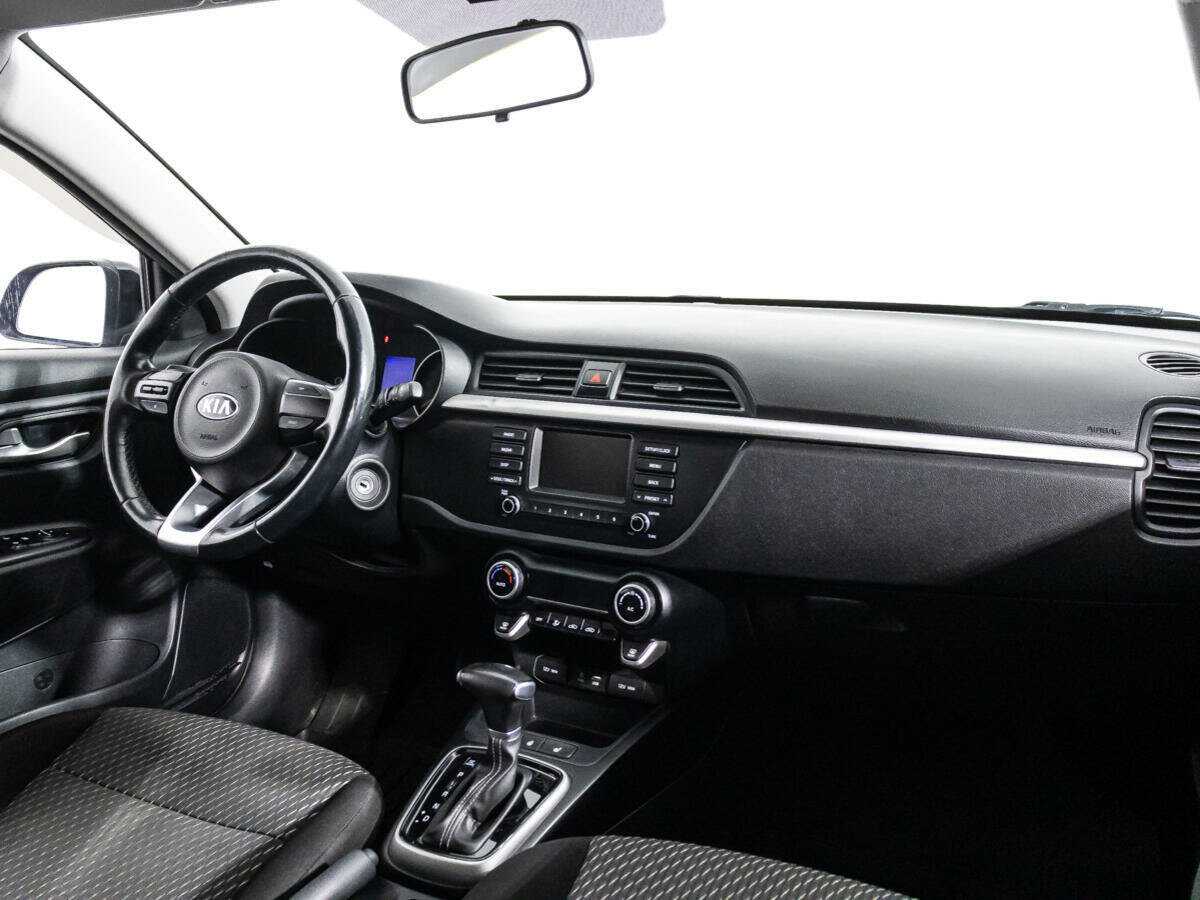 Kia Rio X-Line, 2018 - Фото №8